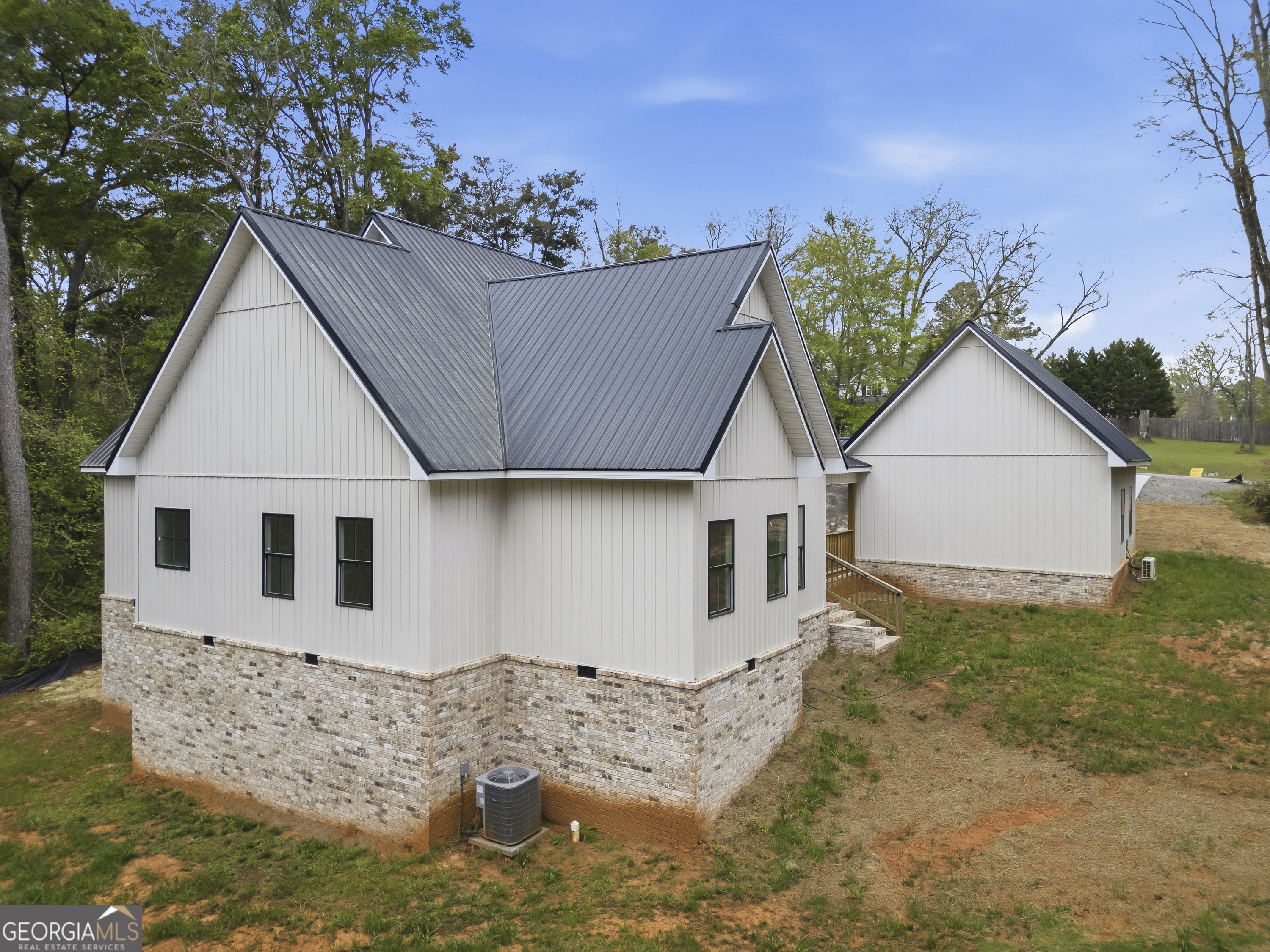 272 Clinton Crossing Drive Gray, GA 31032 - Photo 4 of 65