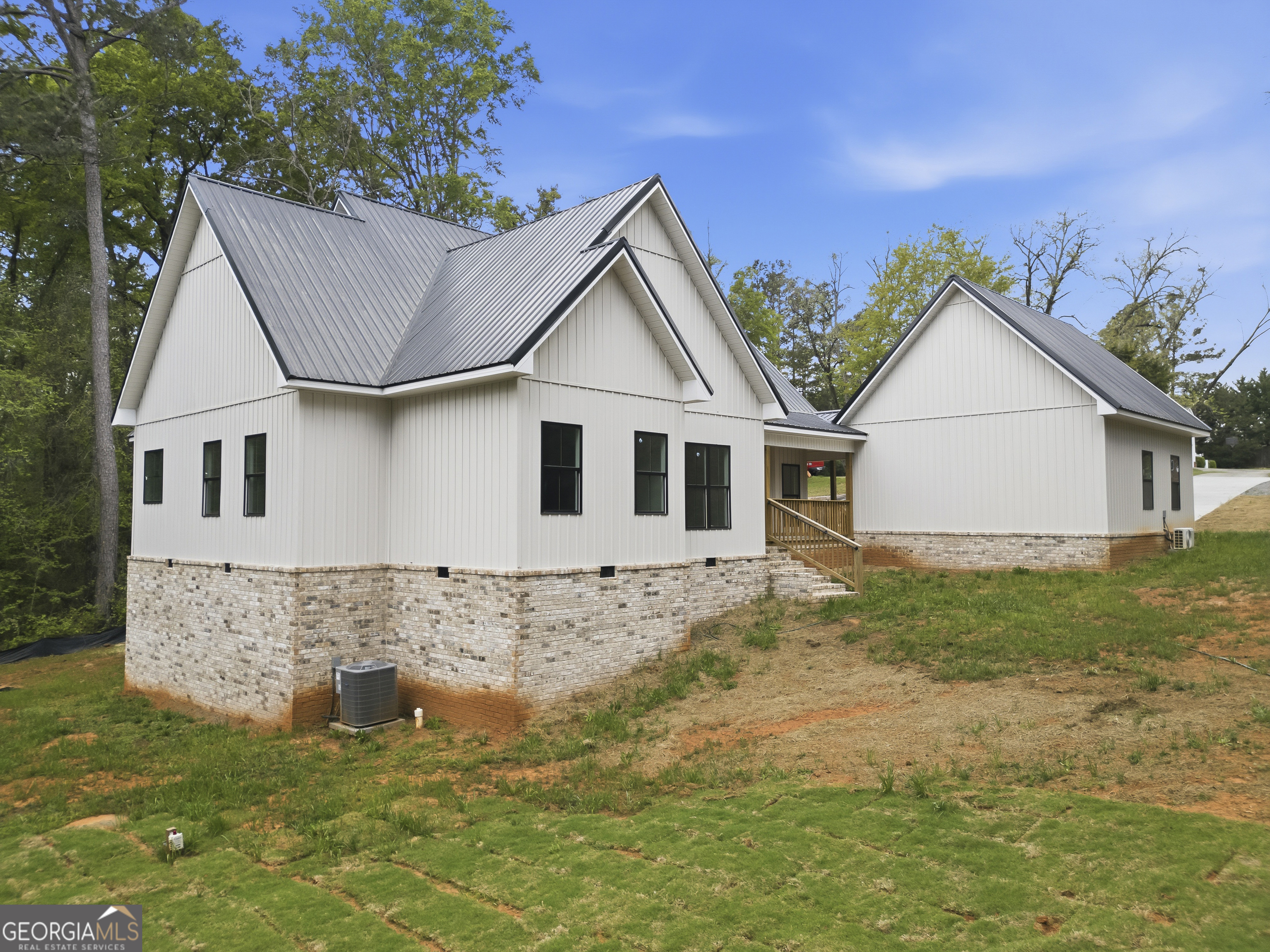 272 Clinton Crossing Drive Gray, GA 31032 - Photo 5 of 65