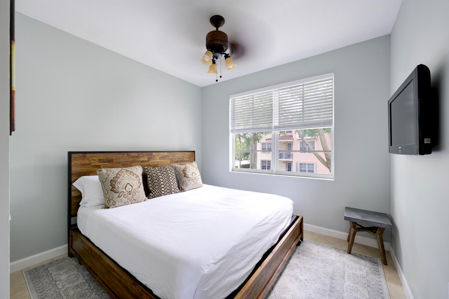 1116 University Boulevard, Unit 20 Jupiter, FL 33458 - Photo 13 of 22 Guest Bedroom