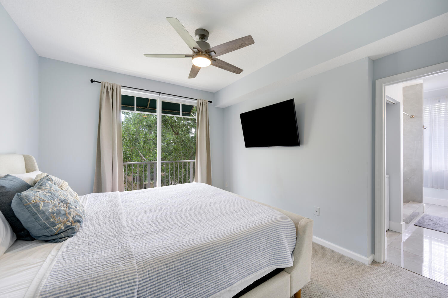 1116 University Boulevard, Unit 20 Jupiter, FL 33458 - Photo 15 of 22 Master