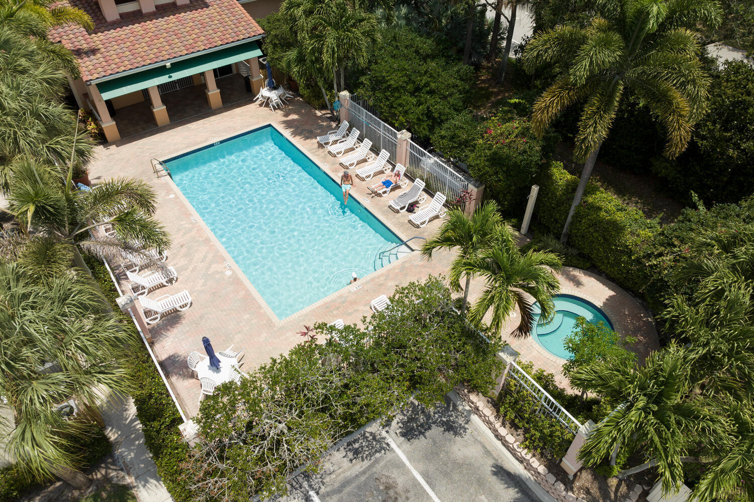 1116 University Boulevard, Unit 20 Jupiter, FL 33458 - Photo 22 of 22 Pool