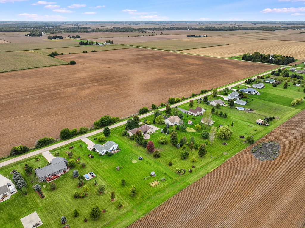 3964 East 2259th Road Serena, IL 60549 - Photo 34 of 36 a view of an ocean view