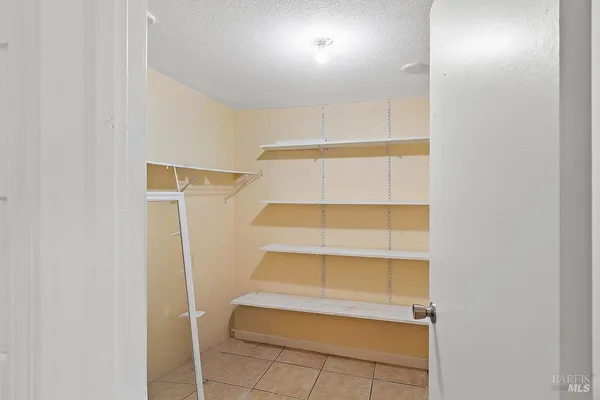 $689,000 | 201 Triplett Drive, Cloverdale, CA 95425