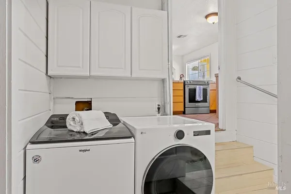 $689,000 | 201 Triplett Drive, Cloverdale, CA 95425