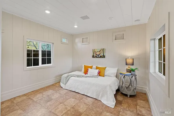 $689,000 | 201 Triplett Drive, Cloverdale, CA 95425