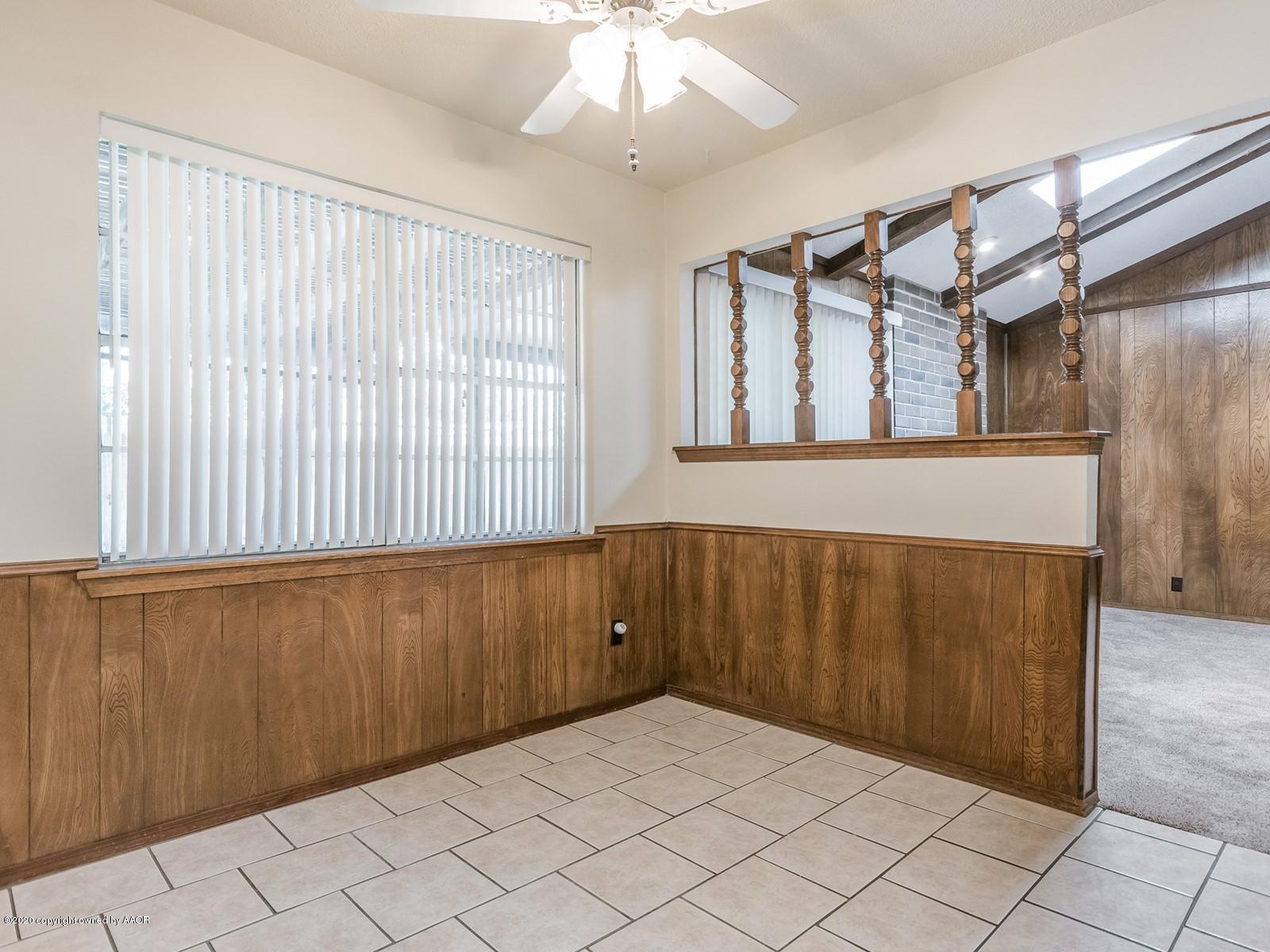 5301 South Milam Street Amarillo, TX 79110 - Photo 6 of 21 a view of entryway with wooden floor