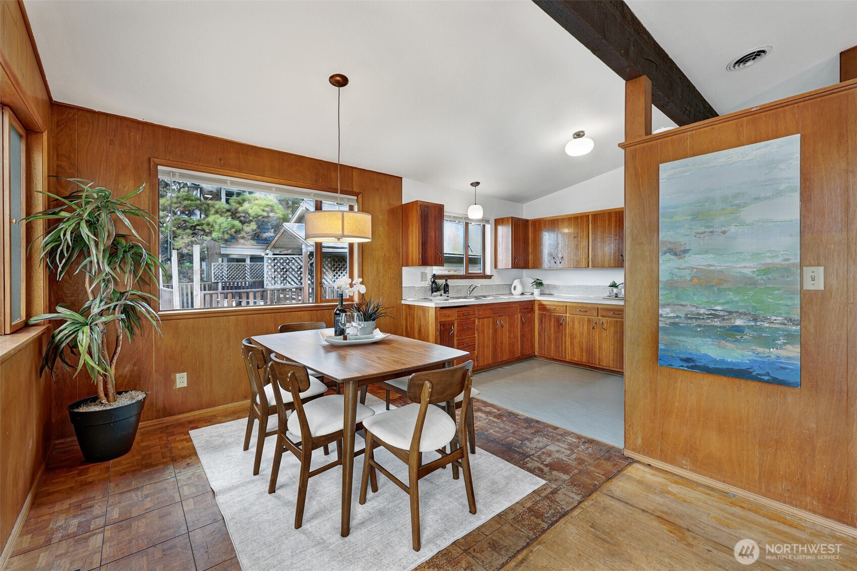 6317 Beach Drive Southwest Seattle, WA 98136 - Photo 13 of 37