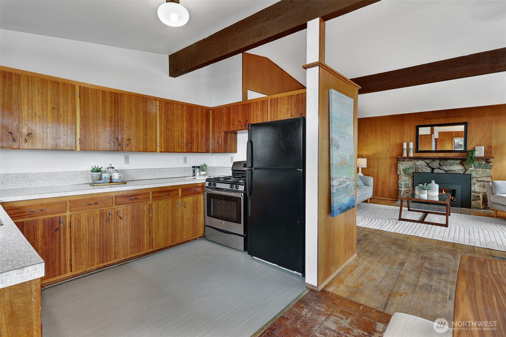 6317 Beach Drive Southwest Seattle, WA 98136 - Photo 16 of 37