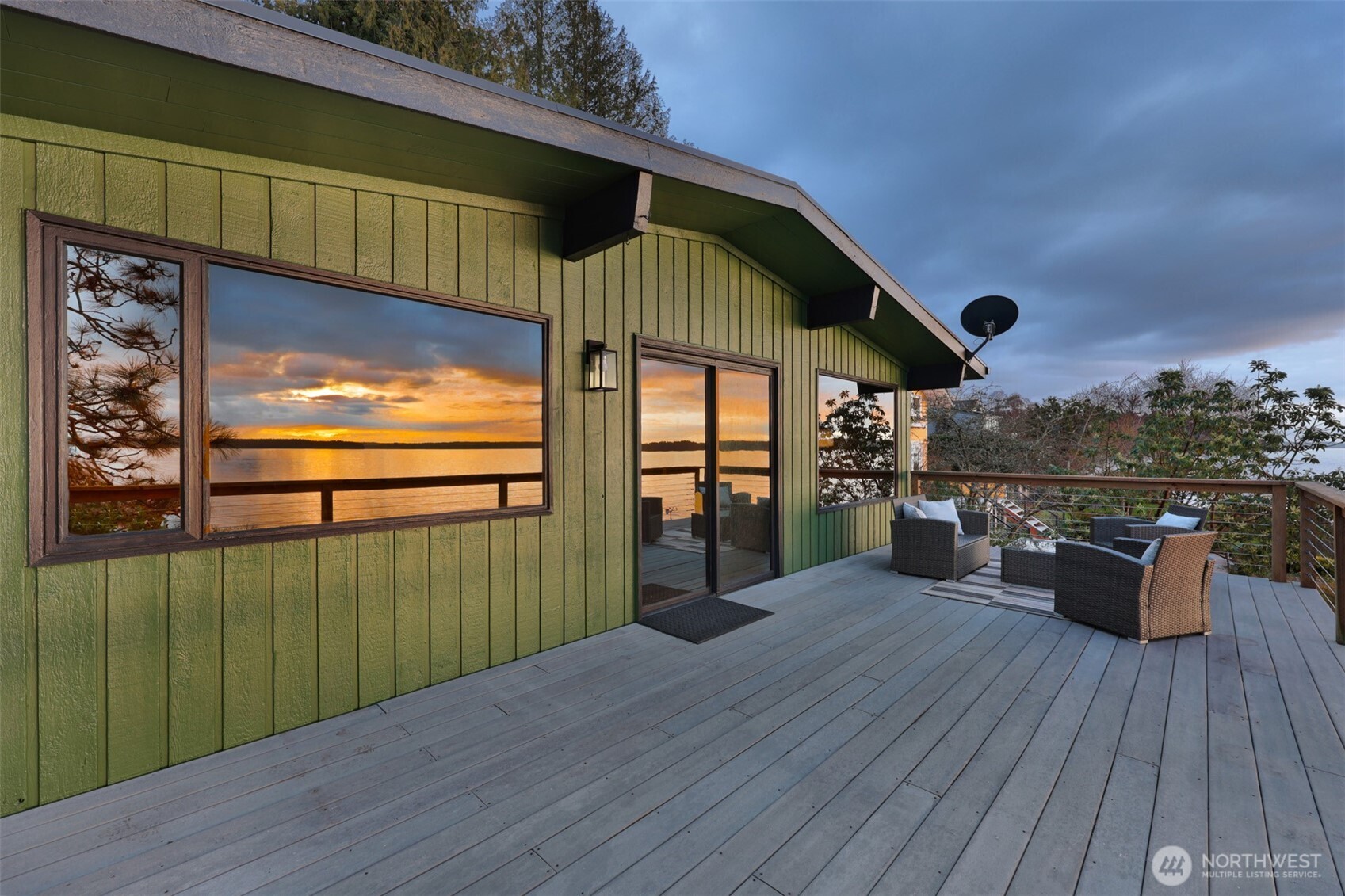 6317 Beach Drive Southwest Seattle, WA 98136 - Photo 22 of 37