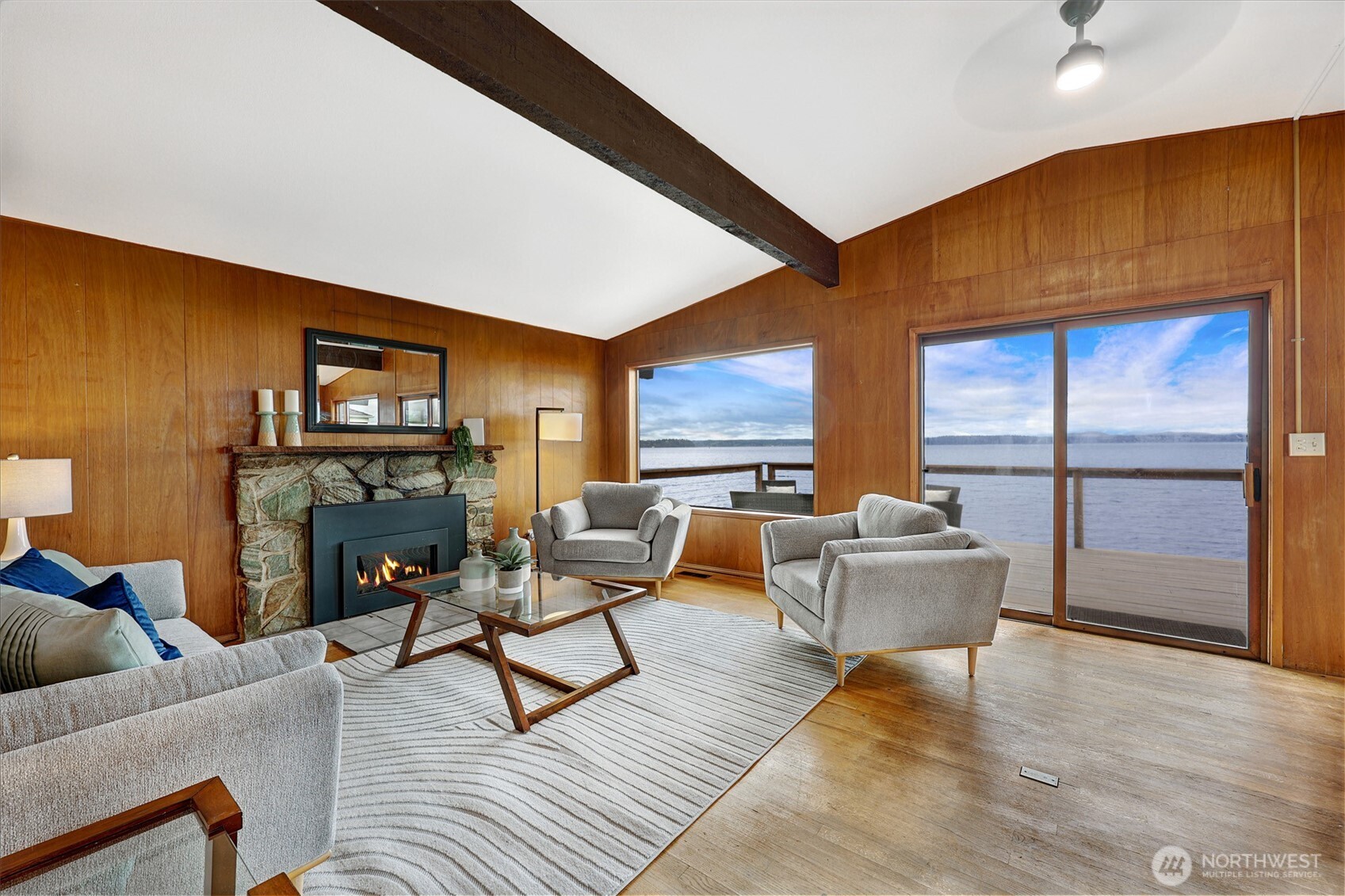 6317 Beach Drive Southwest Seattle, WA 98136 - Photo 8 of 37