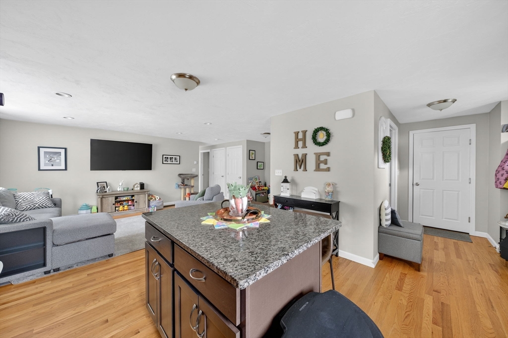 7 Spring Avenue Wareham, MA 02571 - Photo 11 of 41