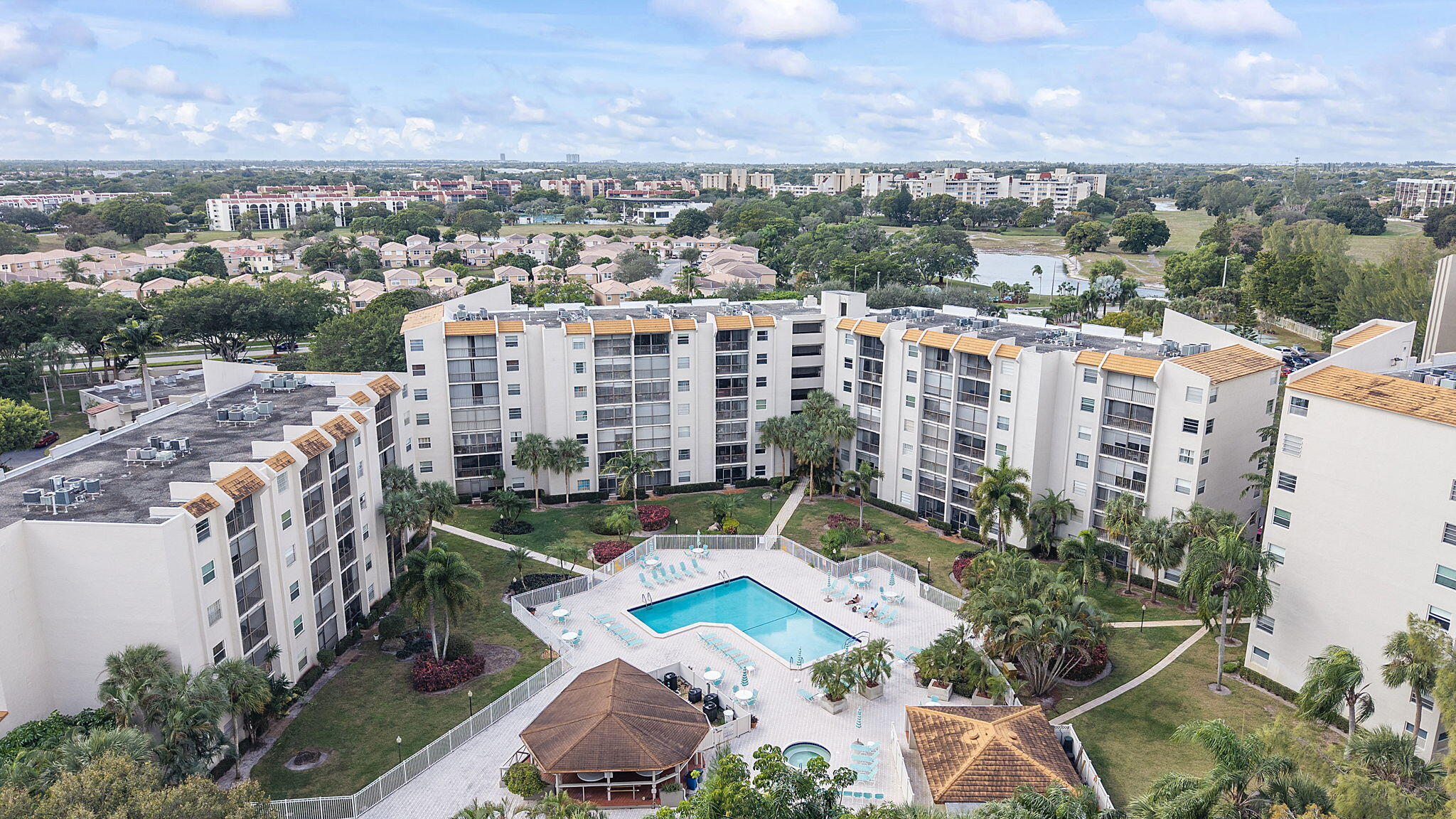 3930 Inverrary Boulevard, Unit 505D Lauderhill, FL 33319 - Photo 27 of 30 Aerial View