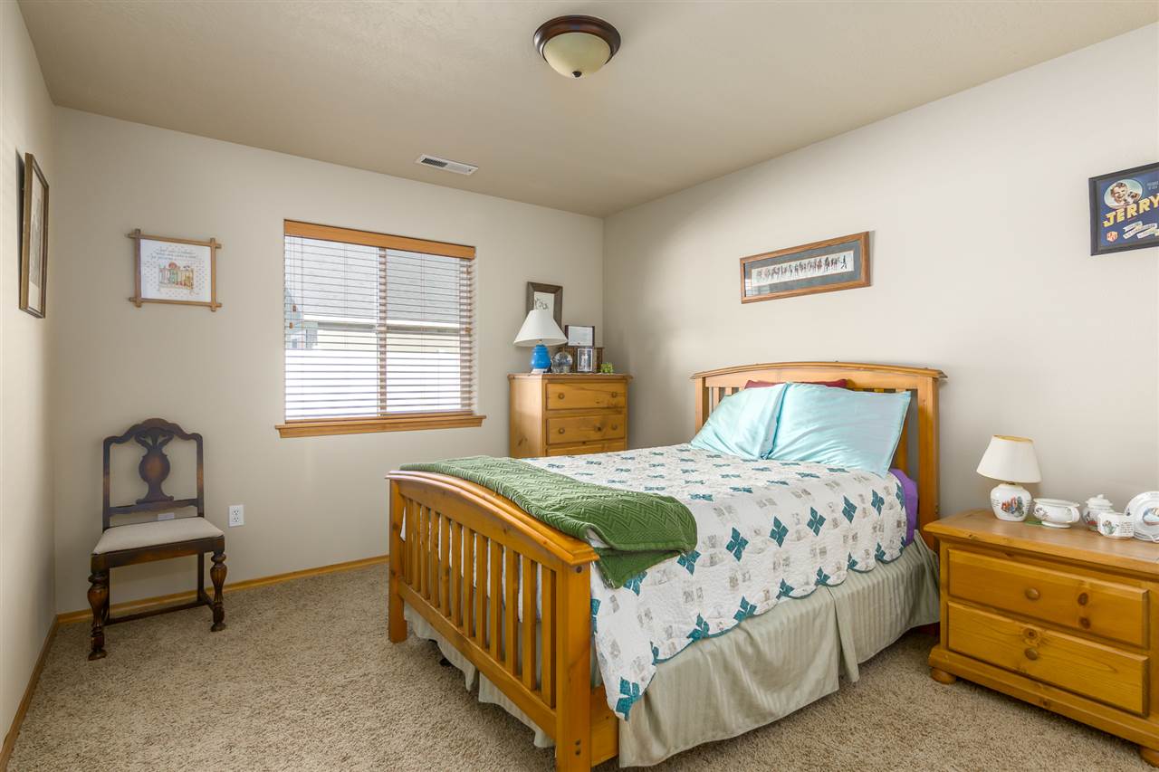 1214 North Blake Road Spokane Valley, WA 99216 - Photo 11 of 17