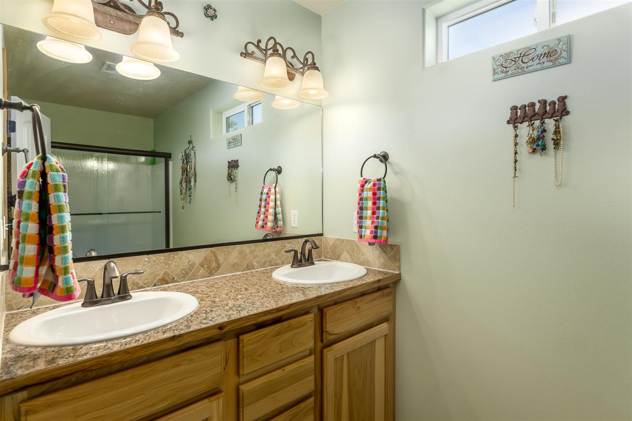 1214 North Blake Road Spokane Valley, WA 99216 - Photo 7 of 17