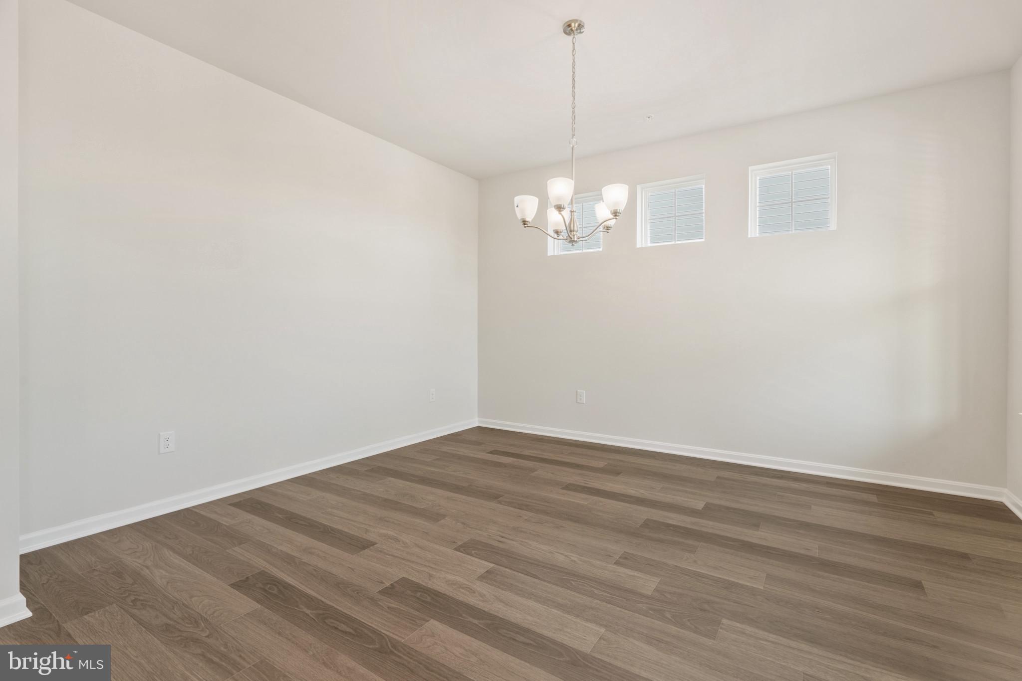 7 Comes Rdg Court Rosedale, MD 21237 - Photo 11 of 55 Gallery Image 11
