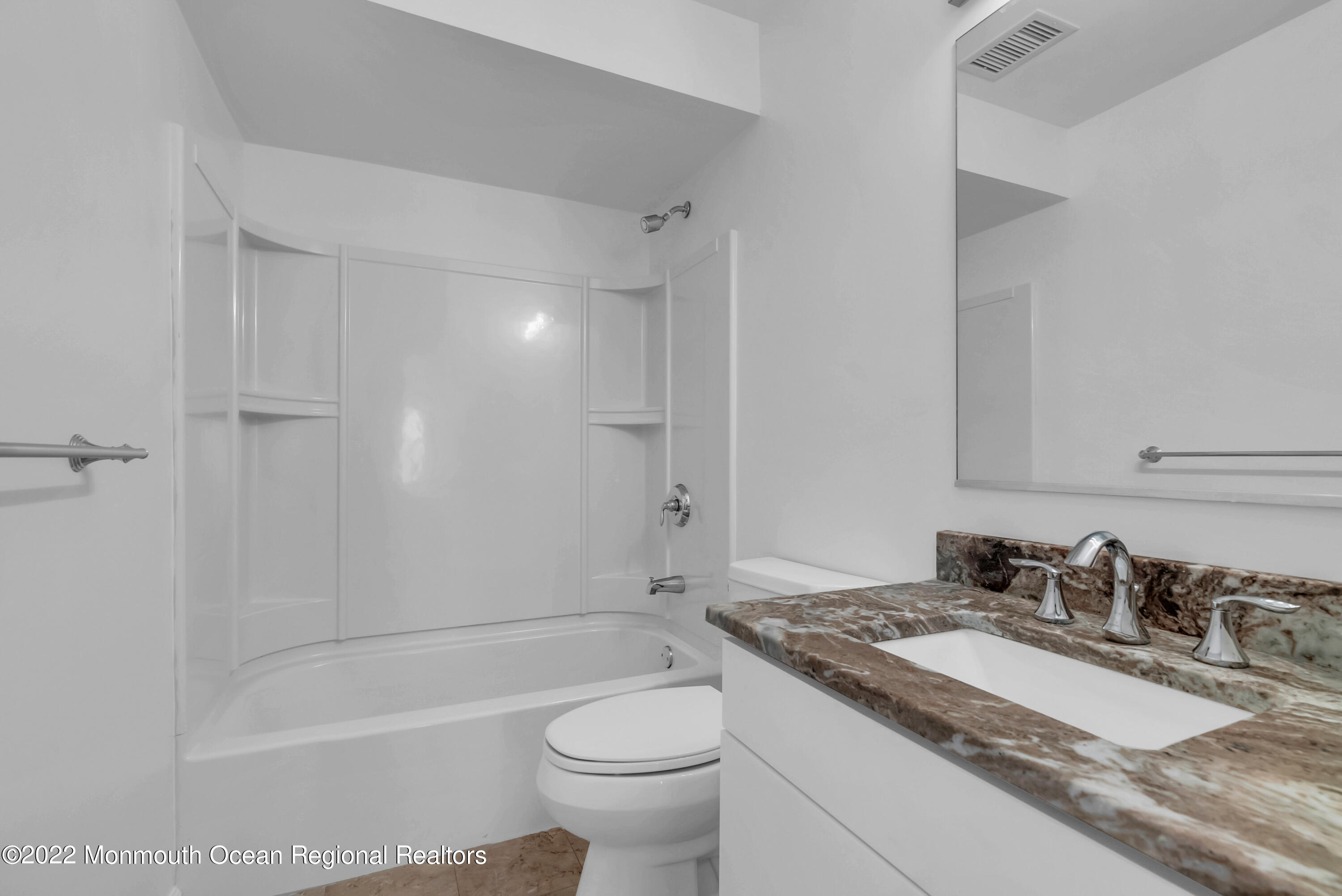 107 Racquet Road Wall, NJ 07719 - Photo 18 of 25 018_mjb03324