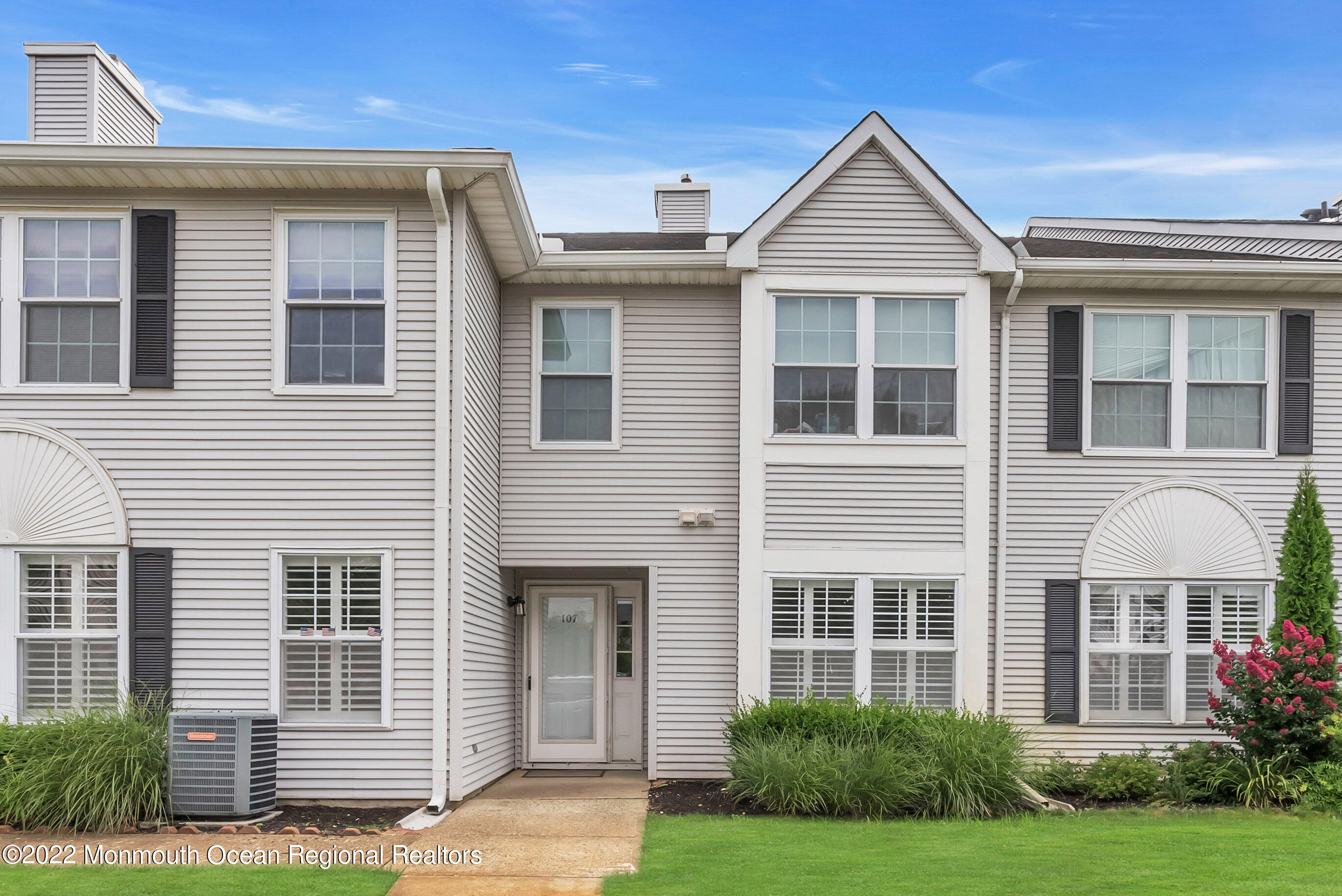 107 Racquet Road Wall, NJ 07719 - Photo 2 of 25 002_mjb03374-1_copy