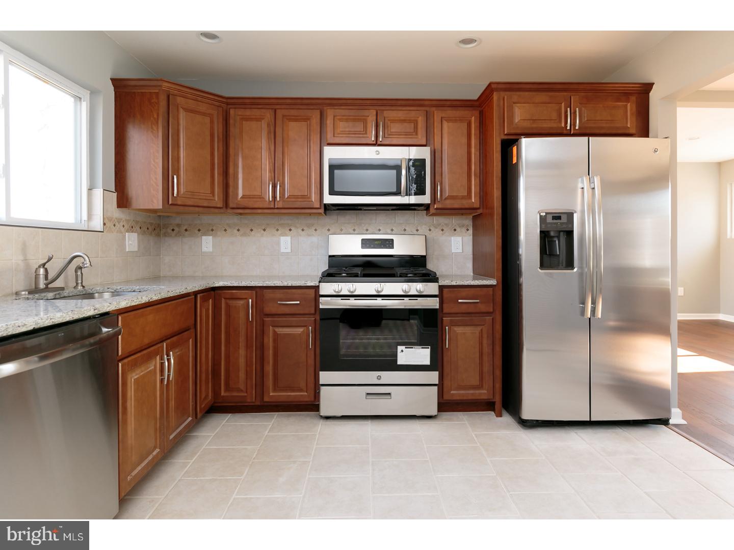 1074 Cranford Road Pine Hill, NJ 08021 - Photo 12 of 24 Kitchen