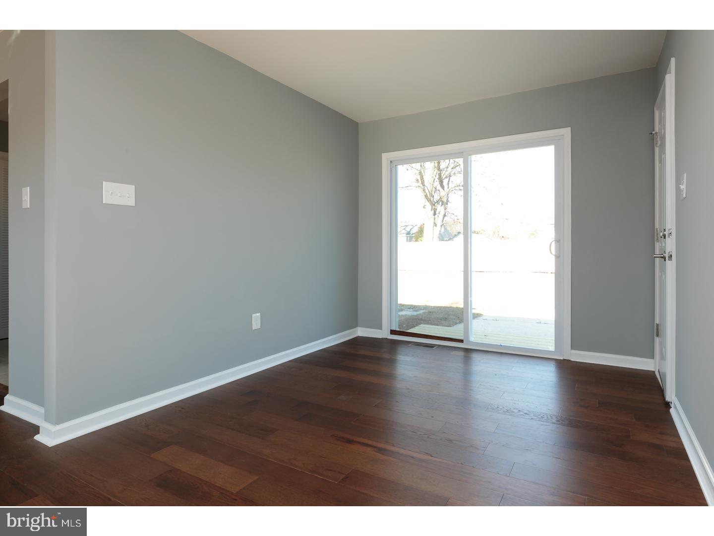 1074 Cranford Road Pine Hill, NJ 08021 - Photo 16 of 24 Dining Room