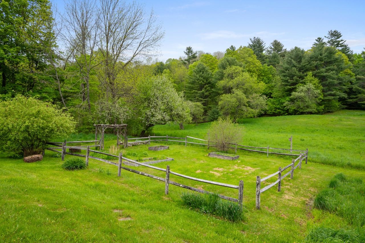 170 Wilson Road Corinth, VT 05039 - Photo 12 of 60