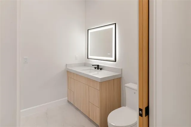 a view of a utility room with washer and dryer