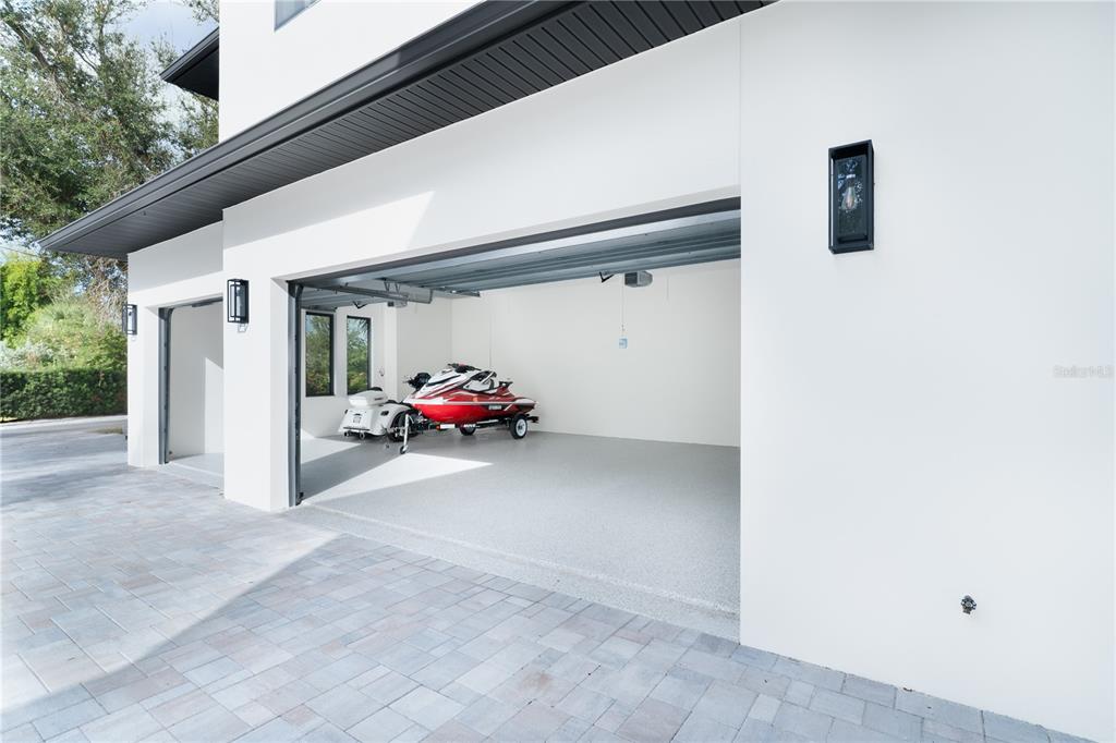 2414 Bayshore Road Nokomis, FL 34275 - Photo 64 of 64 a view of a car garage