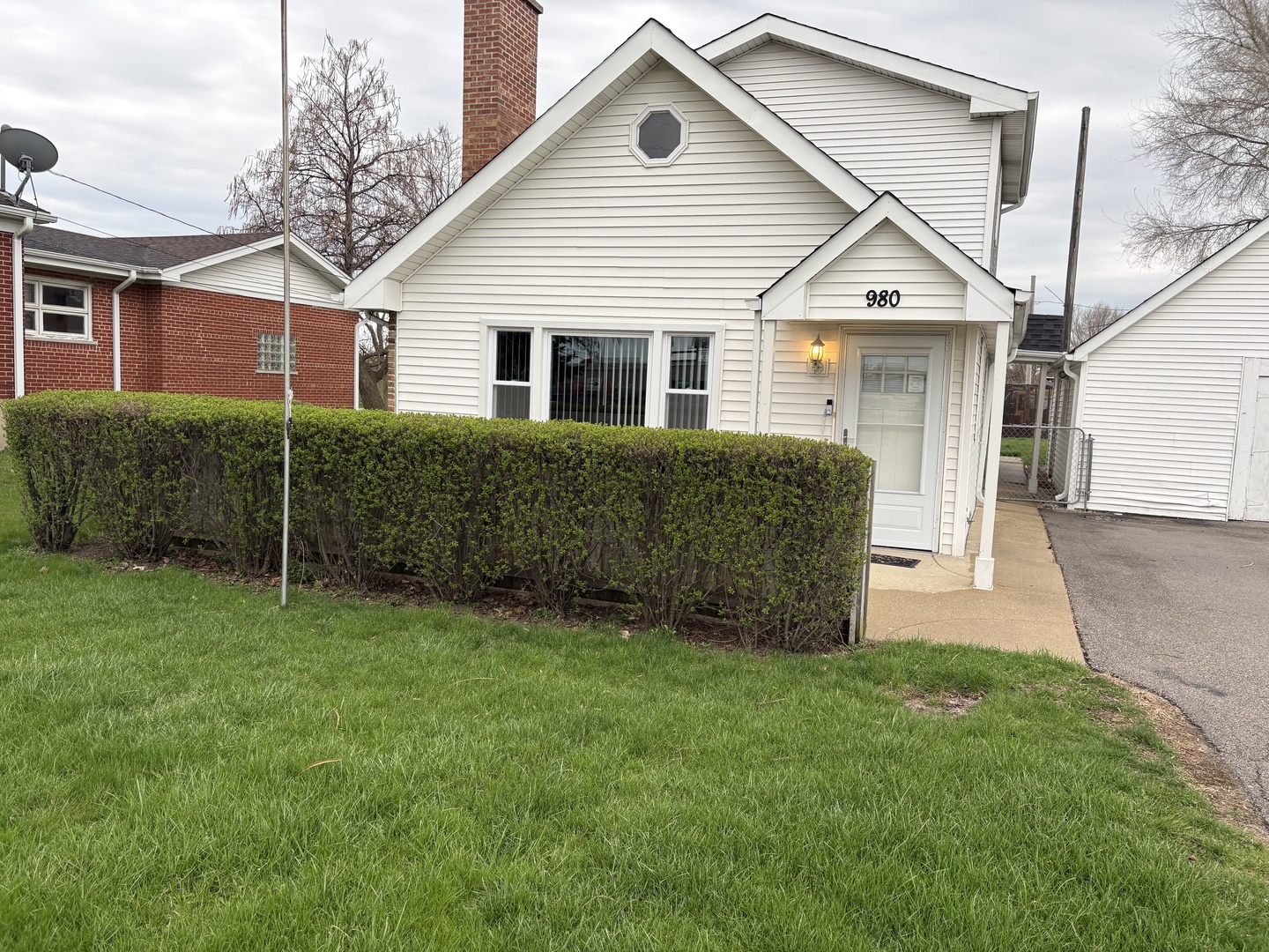 980 County Line Road Bensenville, IL 60106 - Photo 2 of 6