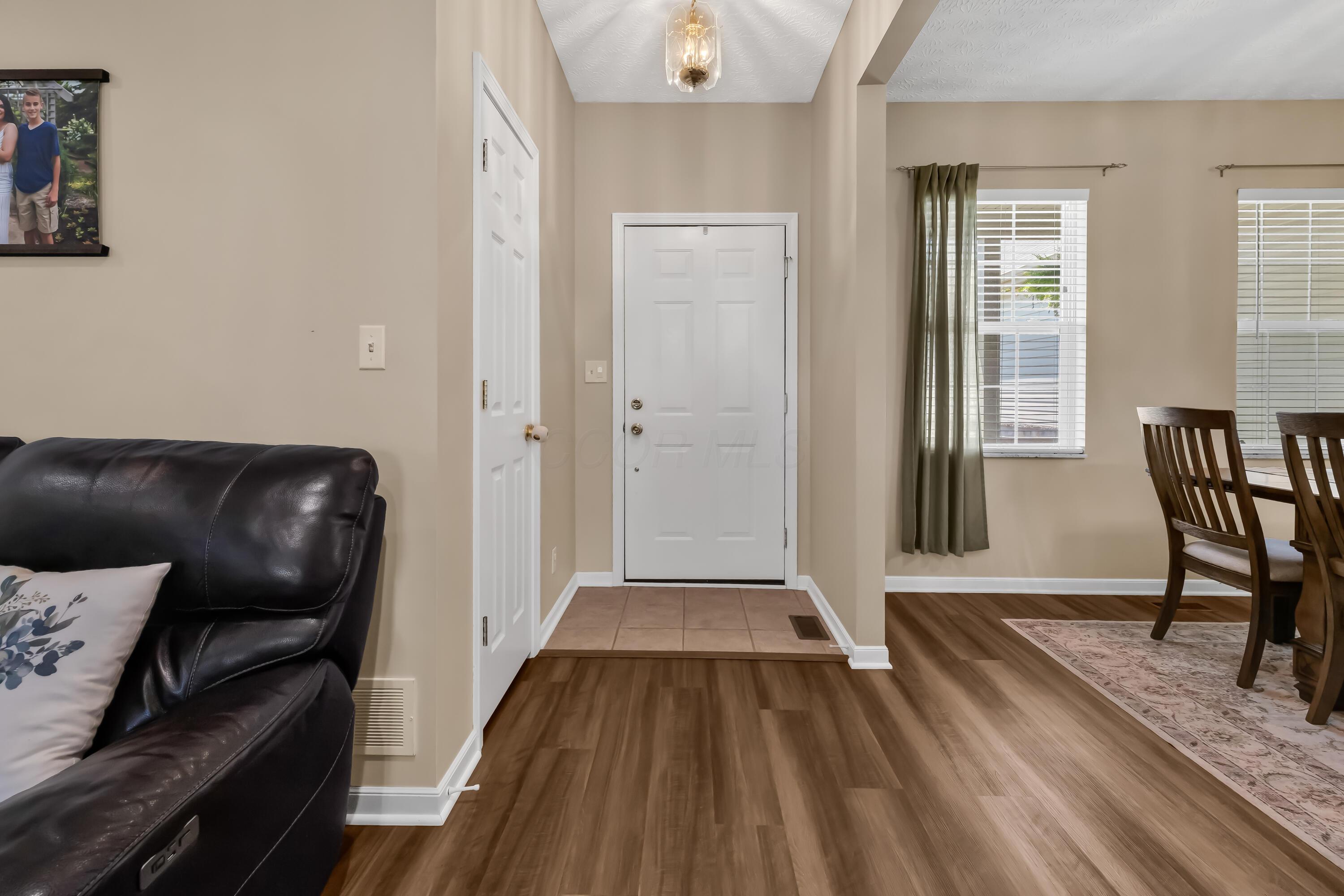 14396 Blamer Road Johnstown, OH 43031 - Photo 5 of 48 • Ceramic tile flooring
• Ivory painted walls
• Coat closet
• Ceiling light
• Open to Great Room