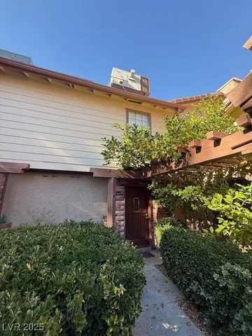 $1,500 | Undisclosed Address, Las Vegas, NV 89121