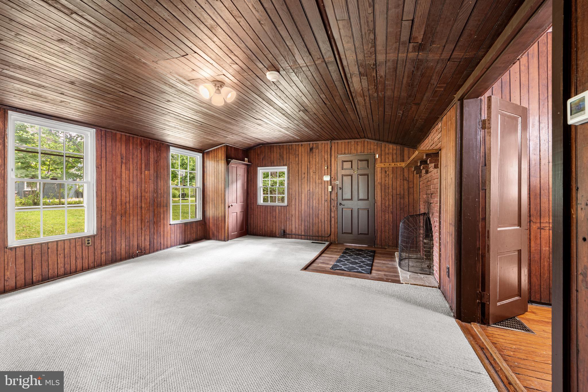 6204 Gernand Road Baltimore, MD 21209 - Photo 4 of 19
