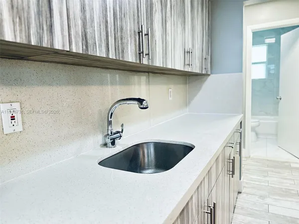 a close view of sink and tap