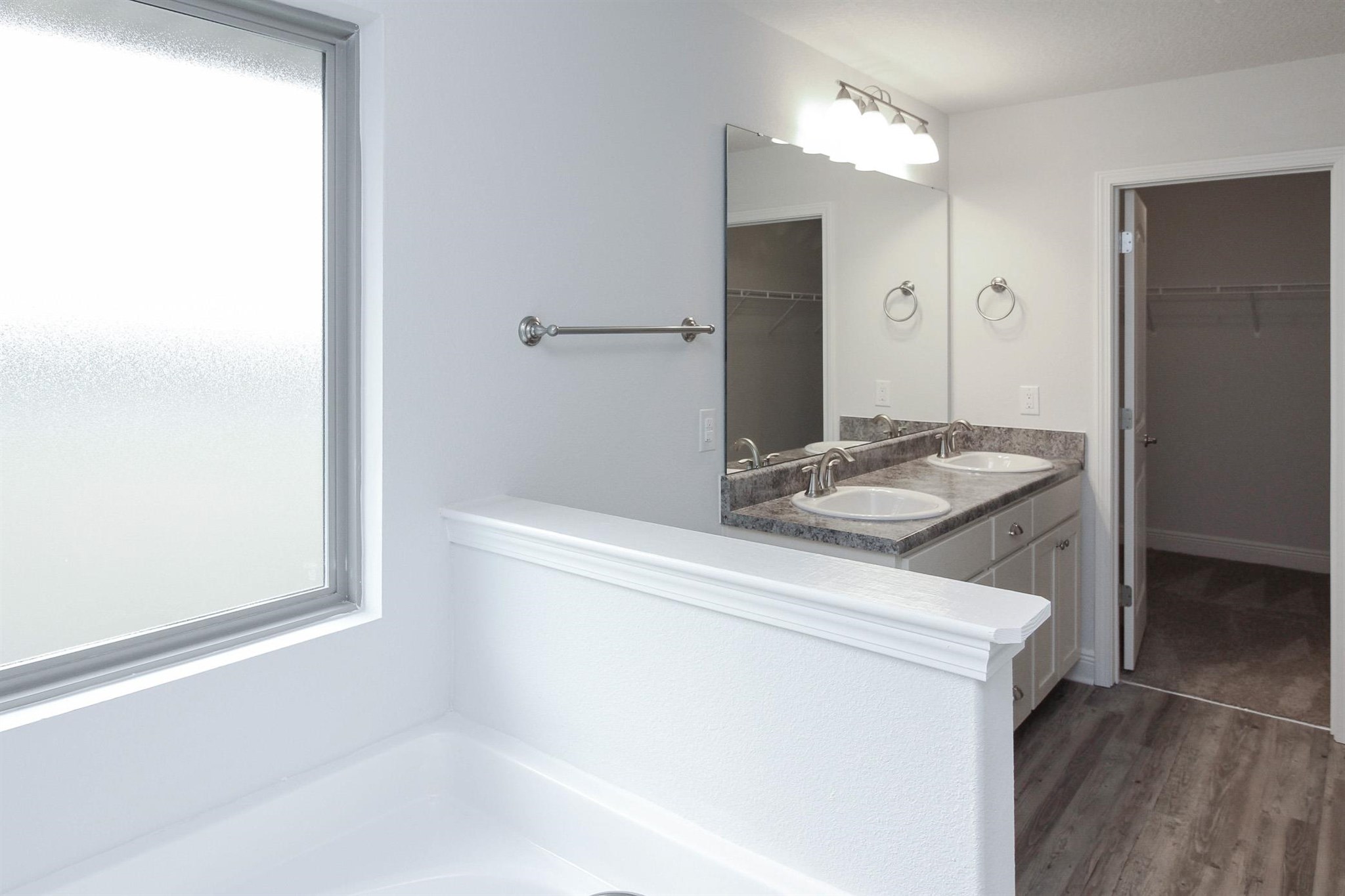 5943 Parsonage Circle Milton, FL 32570 - Photo 16 of 18