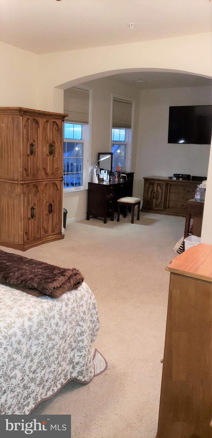 42573 Sunset Ridge Square, Unit 439 Ashburn, VA 20148 - Photo 15 of 41 Master Suite Sitting Room