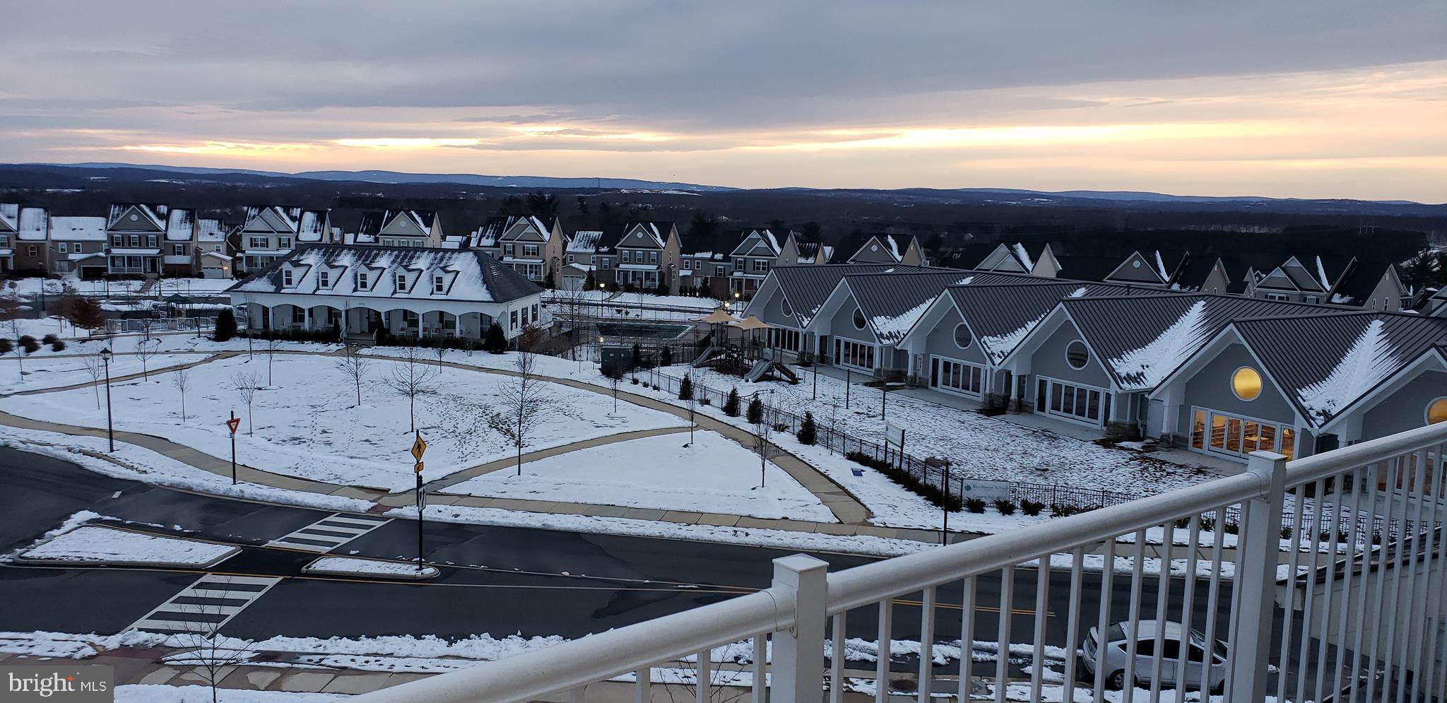42573 Sunset Ridge Square, Unit 439 Ashburn, VA 20148 - Photo 40 of 41 VIEW #3 Roof DECK towards WEST