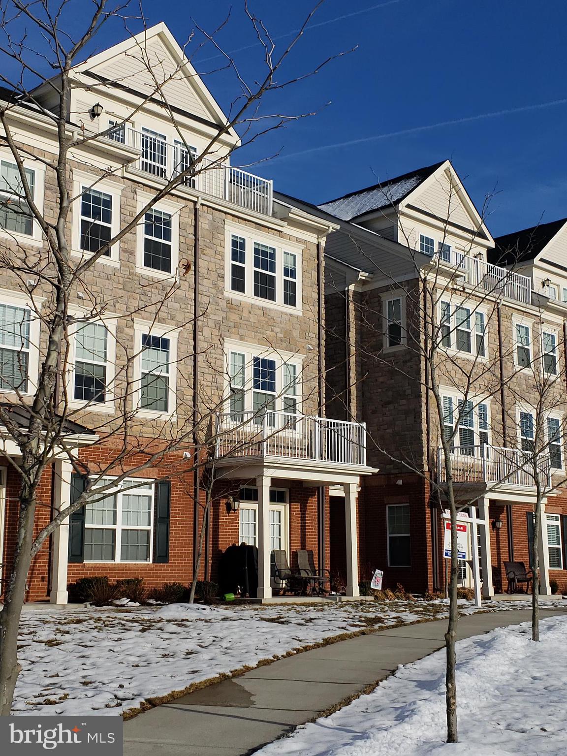 42573 Sunset Ridge Square, Unit 439 Ashburn, VA 20148 - Photo 41 of 41 EXTERIOR FRONT