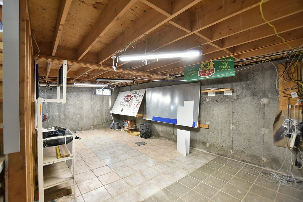 455 Green Bush Road Warwick, RI 02818 - Photo 15 of 32 Gallery Image 15