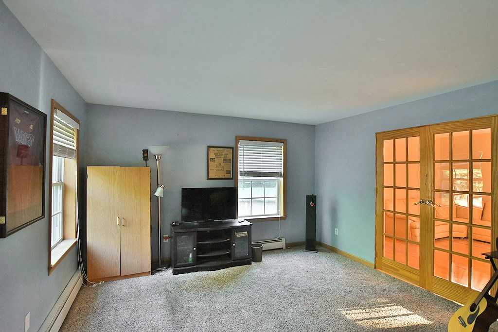 455 Green Bush Road Warwick, RI 02818 - Photo 8 of 32 Gallery Image 8