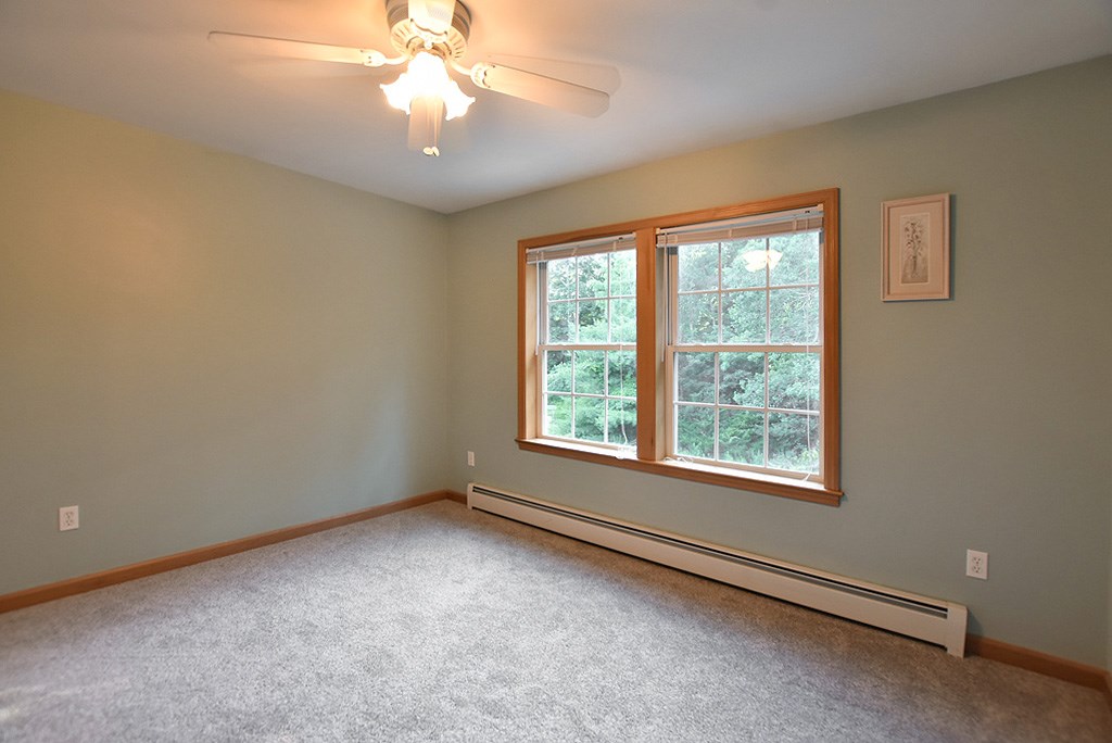 455 Green Bush Road Warwick, RI 02818 - Photo 10 of 32 Gallery Image 10