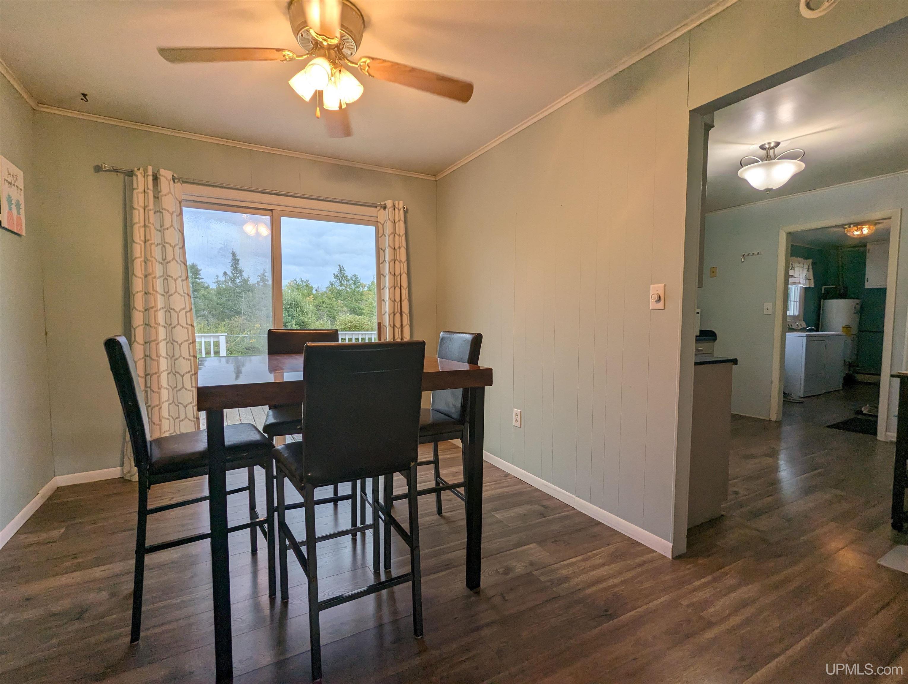 9450 25 Rd Garden Garden, MI 49835 - Photo 8 of 32