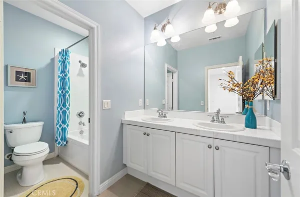 $5,000 | 50 Fringe Tree, Irvine, CA 92606