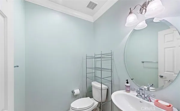 $5,000 | 50 Fringe Tree, Irvine, CA 92606