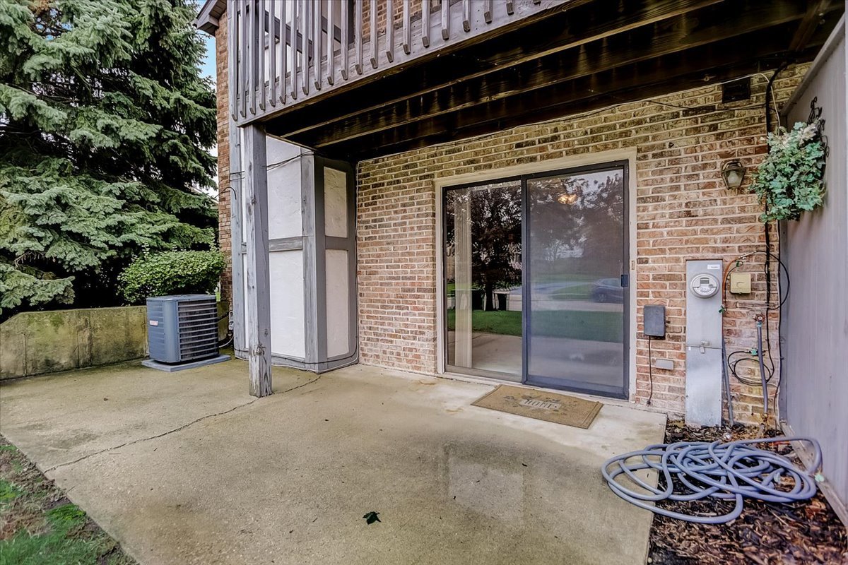 2317 Olde Mill Road Plainfield, IL 60586 - Photo 28 of 35 a view of a door of the house