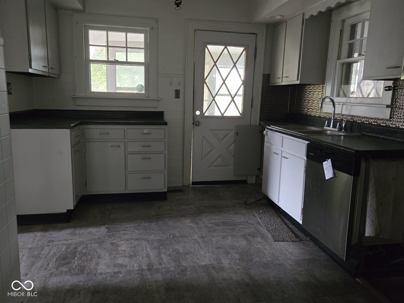 8466 East Budd Road Terre Haute, IN 47805 - Photo 11 of 22 Gallery Image 11