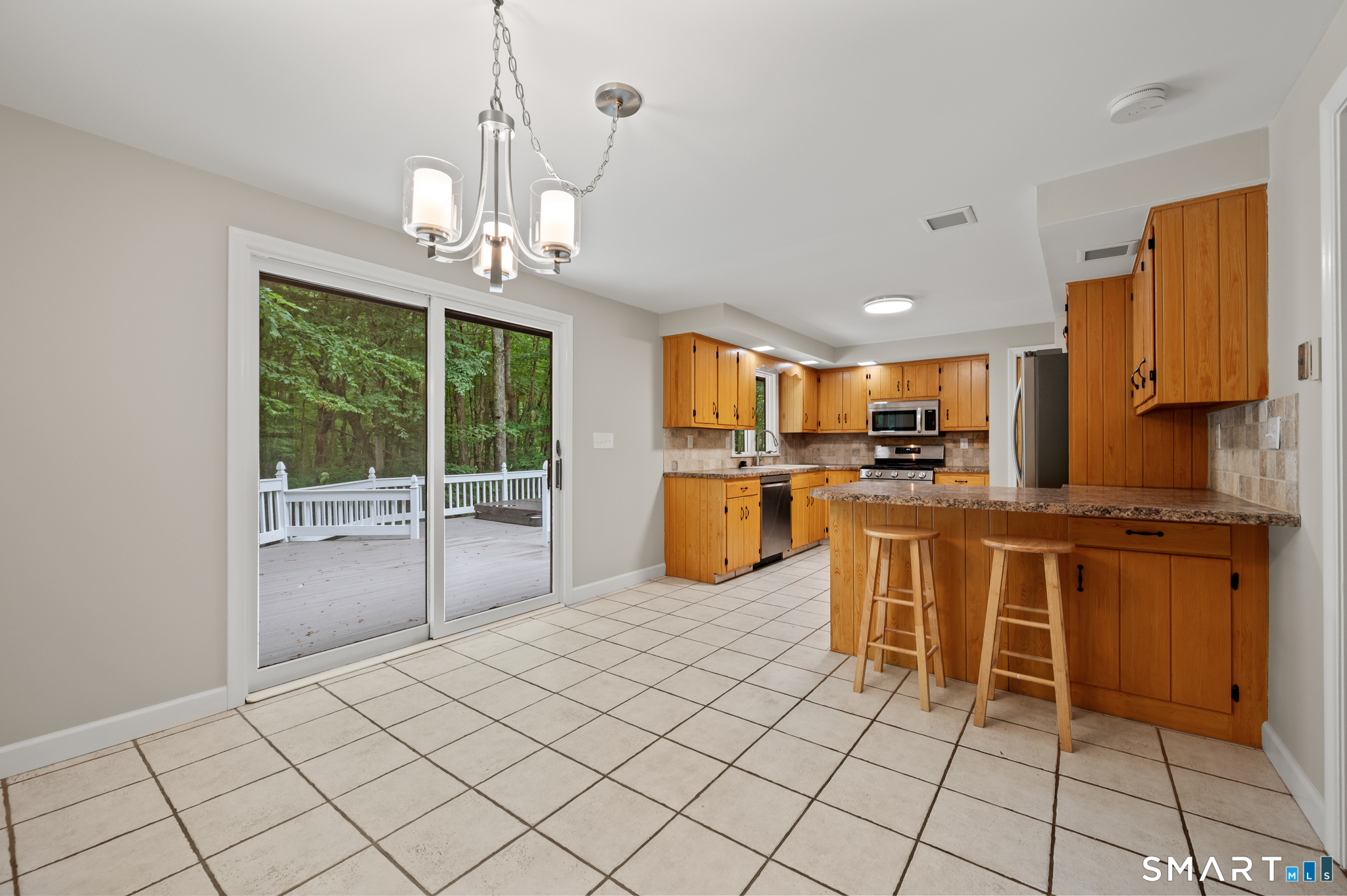 379 Riley Mountain Road Coventry, CT 06238 - Photo 12 of 37