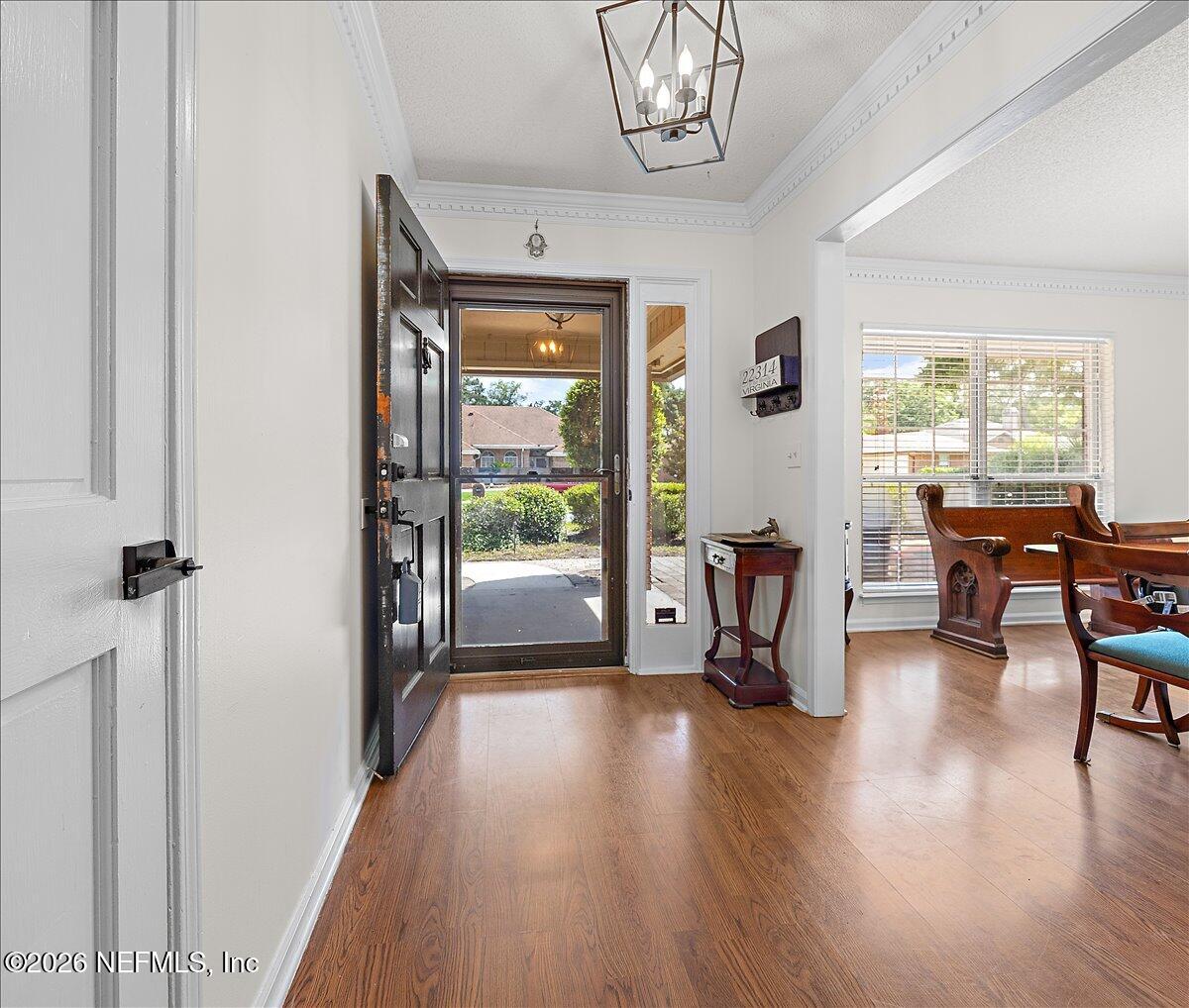 10954 Heathfield Road Jacksonville, FL 32225 - Photo 4 of 32 04-Foyer