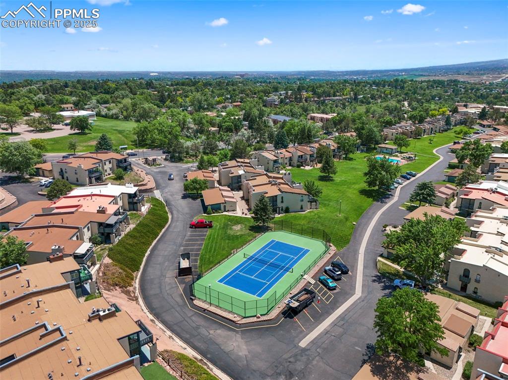 934 Fontmore Road, Unit C Colorado Springs, CO 80904 - Photo 35 of 37 an aerial view of a garden with houses