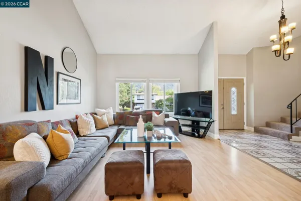 $975,000 | 510 Mt Dell Drive, Clayton, CA 94517