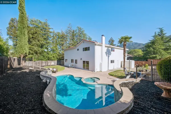 $975,000 | 510 Mt Dell Drive, Clayton, CA 94517