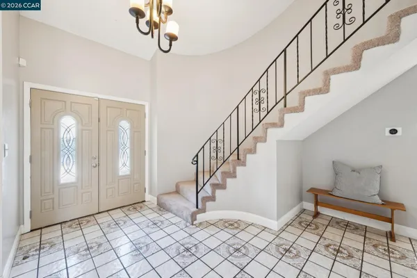 $975,000 | 510 Mt Dell Drive, Clayton, CA 94517