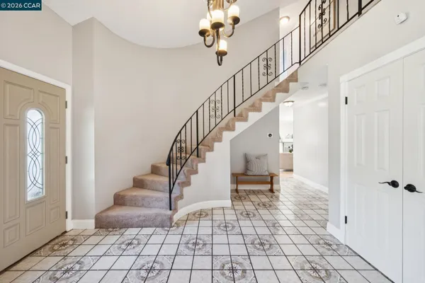 $975,000 | 510 Mt Dell Drive, Clayton, CA 94517